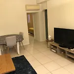 Plein Coeur Du Quartier Historique, Proche De Toutes Commodites, Bars, Restaurants, Port, Plage A 150m Grand F2 4 Couchages 58 M2 Climatise דירה *