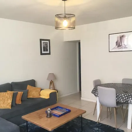Plein Coeur Du Quartier Historique, Proche De Toutes Commodites, Bars, Restaurants, Port, Plage A 150m Grand F2 4 Couchages 58 M2 Climatise アパート アジャクシオ