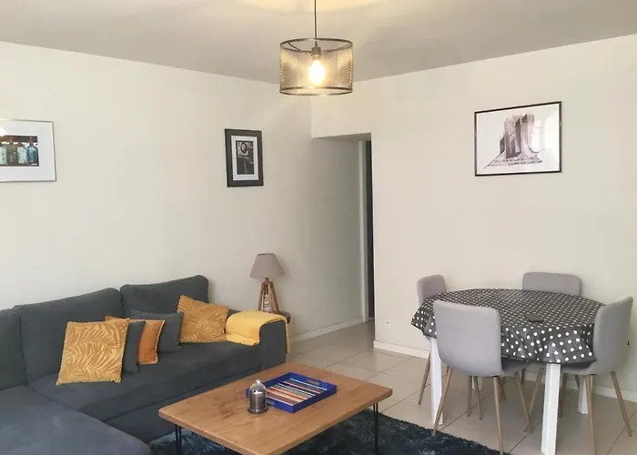 Quartier Historique Plein Coeur D Ajaccio Proche De Toutes Commodités Plage à 150m Grand F2 4 Couchages 56 M2 Apartamento Ajaccio (Corsica)