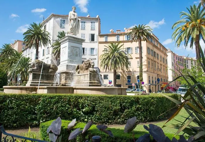 아파트 Plein Coeur Du Quartier Historique, Proche De Toutes Commodites, Bars, Restaurants, Port, Plage A 150m Grand F2 4 Couchages 58 M2 Climatise 아작시오